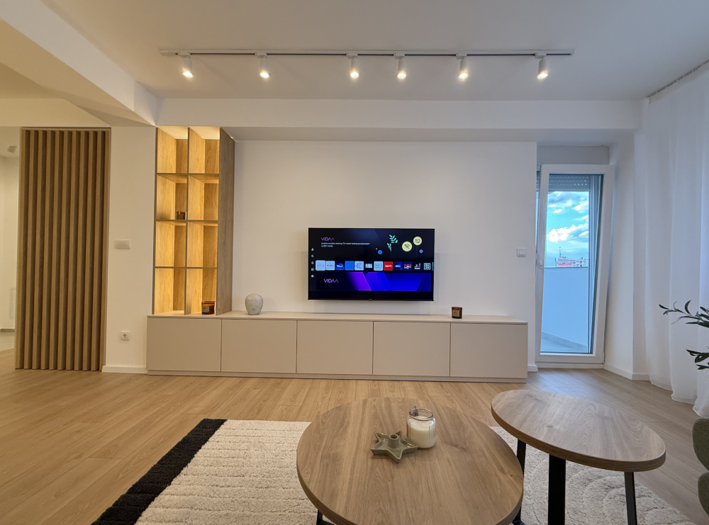 Slika 1 - U centru grada, blizu Čaira, Jednoiposoban stan za izdavanje, 53m2, 550€